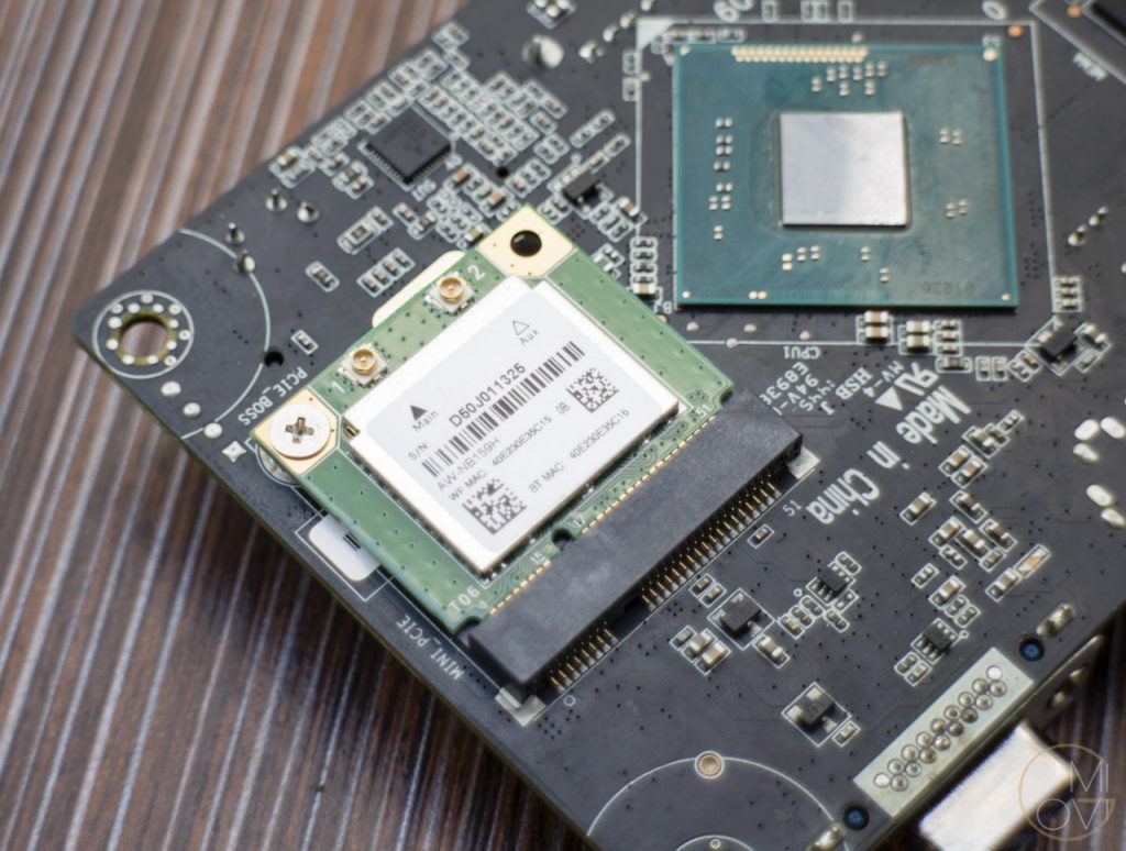 ECS LIVA X (21 of 32)