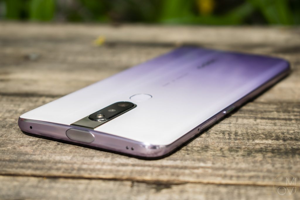 OPPO F11 Pro Waterfall Gray Xam Tinh Van (8 of 28)