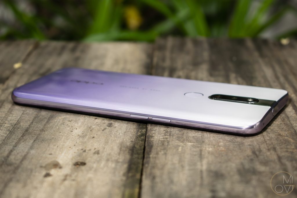 OPPO F11 Pro Waterfall Gray Xam Tinh Van (9 of 28)