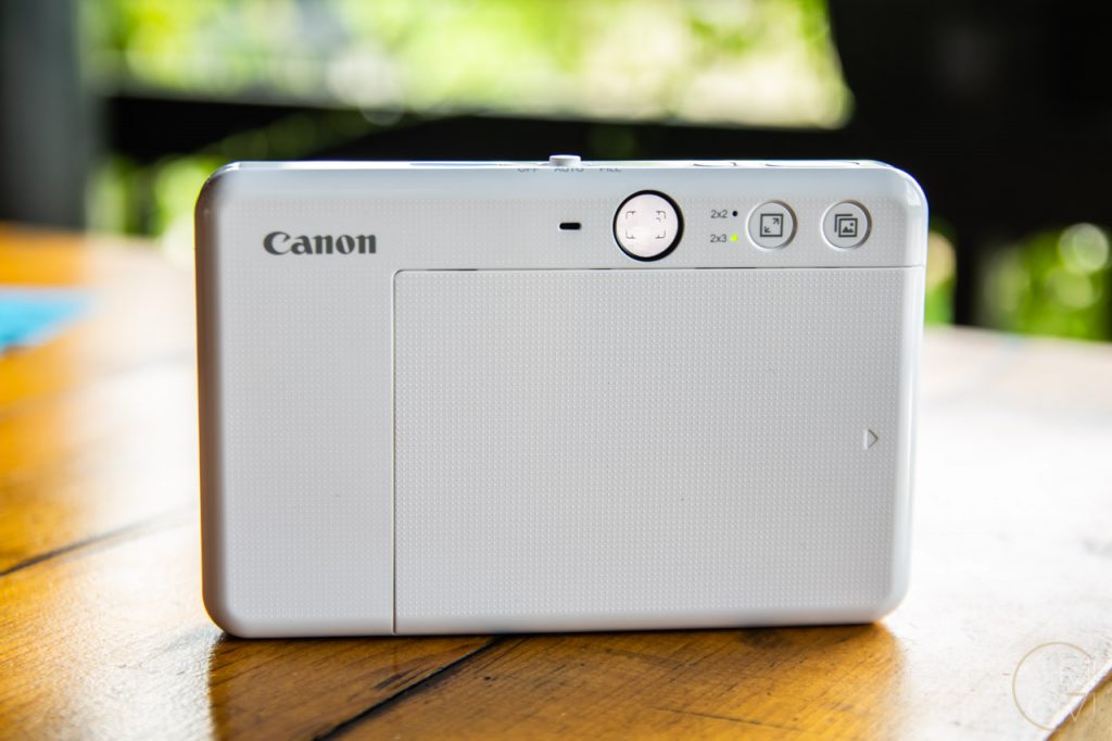 Canon iNSPiC instant camera-14
