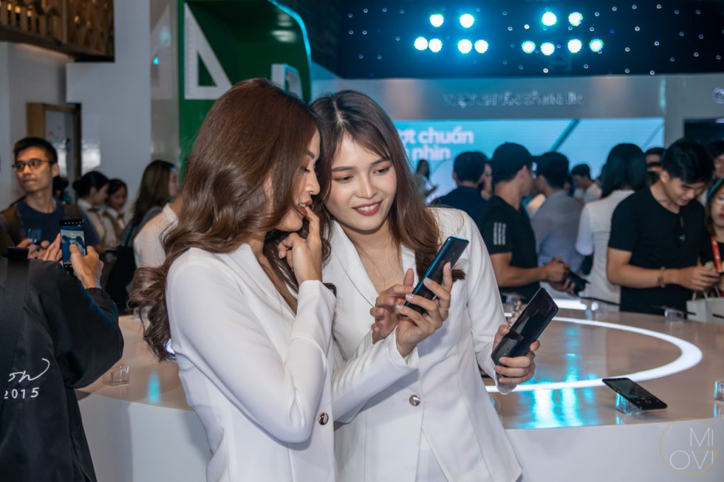 OPPO Reno launch VN-16