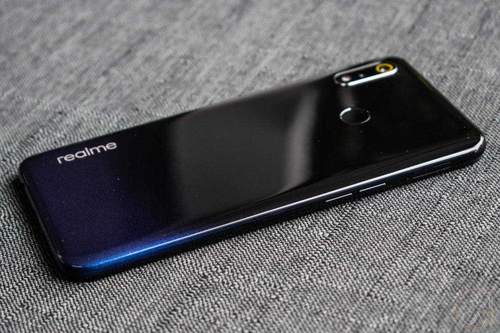 Realme 3-12