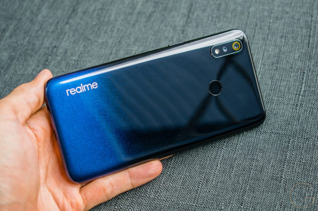 Realme 3-13