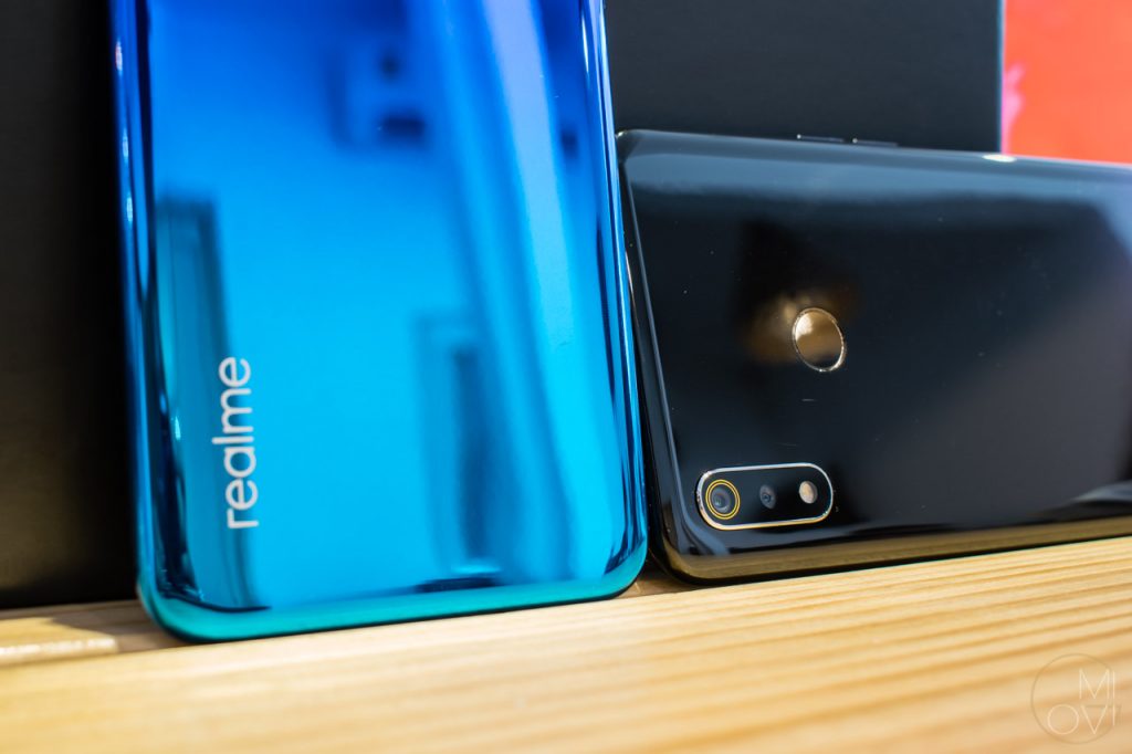 Realme 3-24