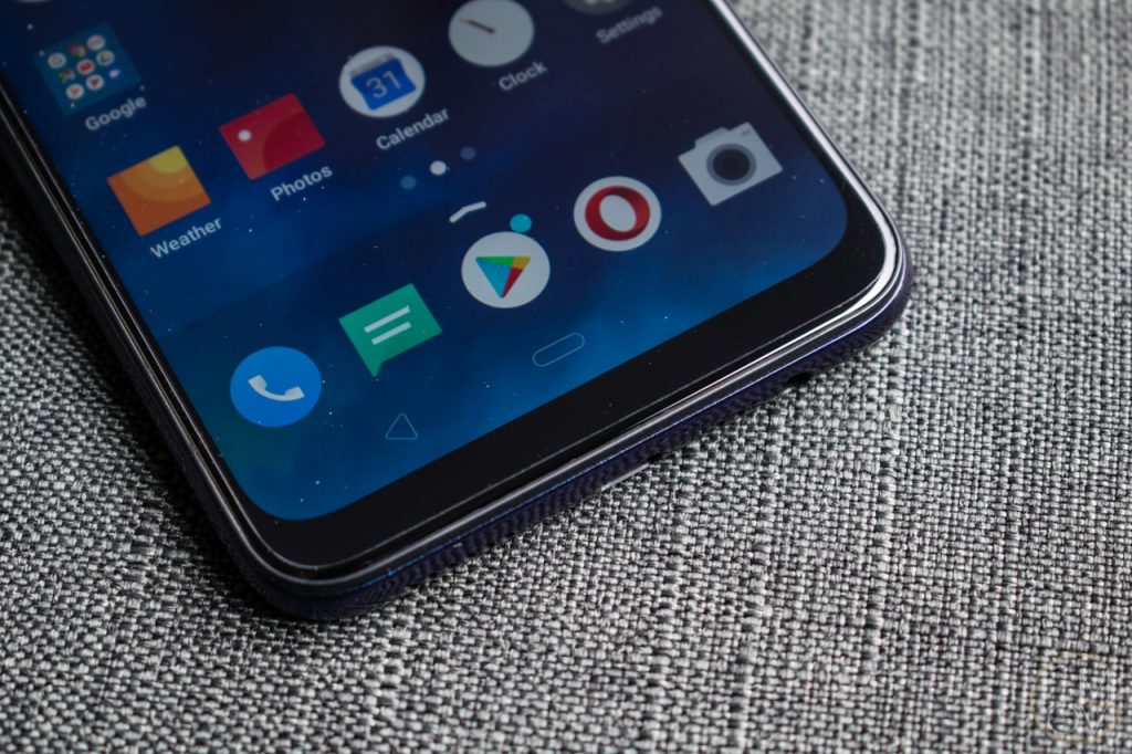 Realme 3-8
