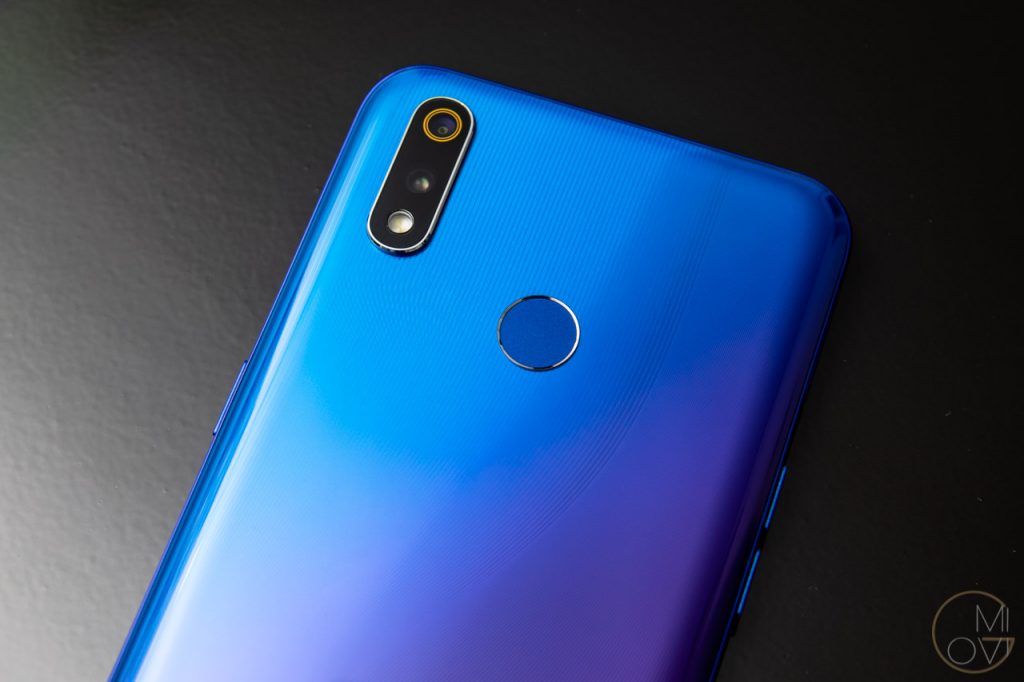 Realme 3 Pro-4