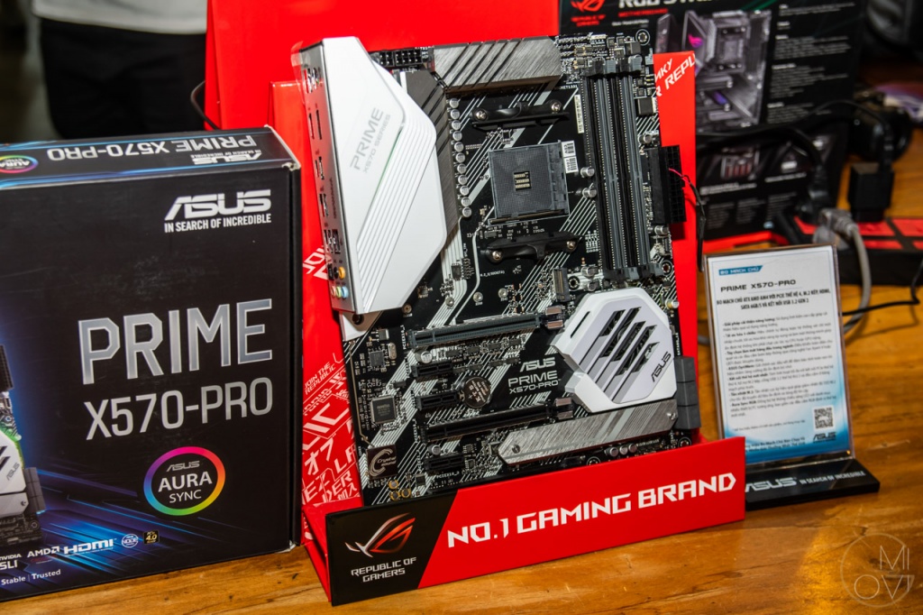 ASUS AMD X570 mainboard-6