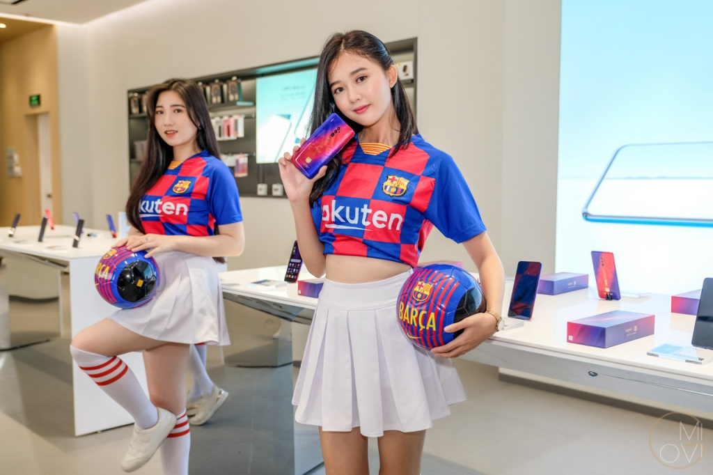 oppo-reno-10x-zoom-fc-barcelona-migovi-0481