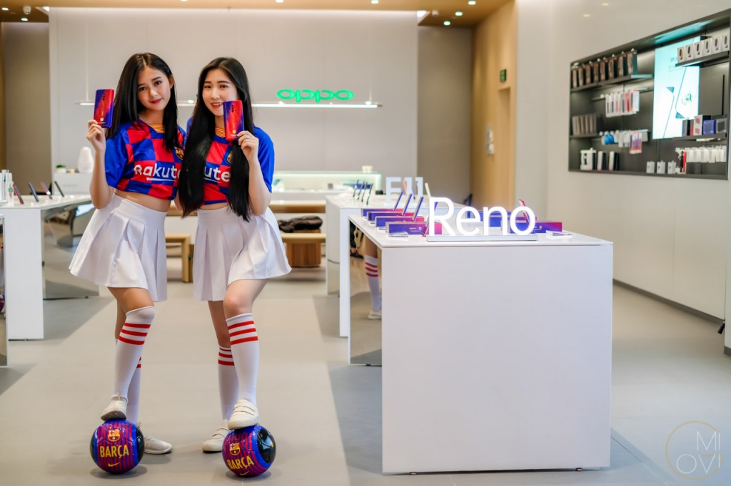 oppo-reno-10x-zoom-fc-barcelona-migovi--4