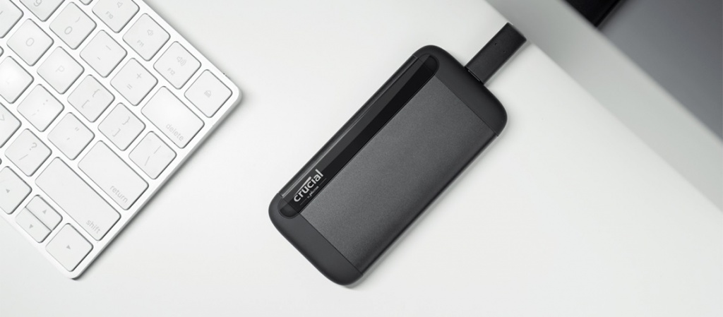 featured-crucial-x8-ssd-di-dong-toc-do-cao-cho-game-thu-migovi