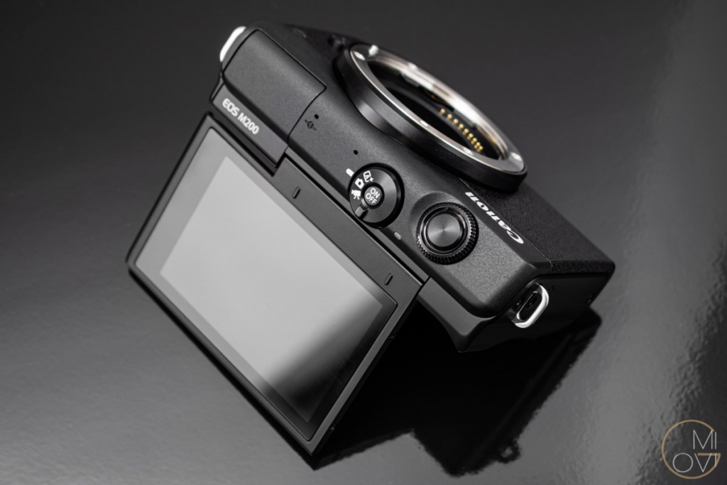 danh-gia-canon-eos-m200-review-migovi-13