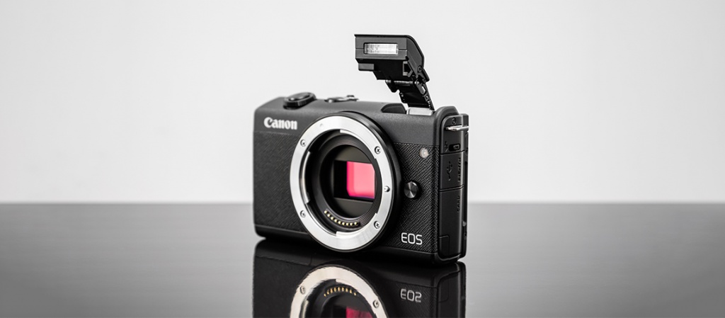 featured-danh-gia-canon-eos-m200-review-selfie-vlog-migovi