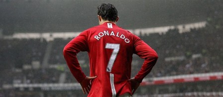 featured-bong-da-quoc-te-ronaldo-cr7-google-migovi