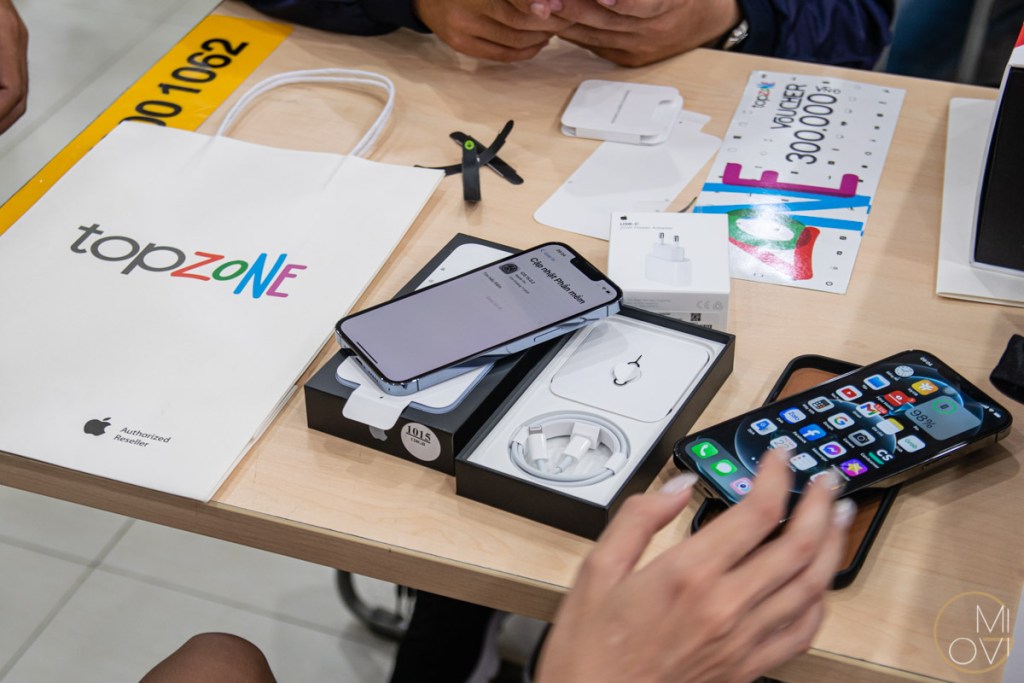 topzone-khai-truong-aar-apple-iphone-13-migovi-14