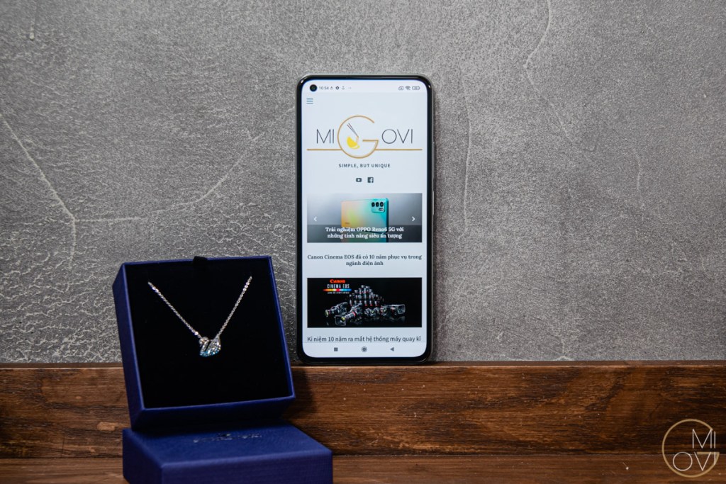xiaomi-11-lite-5g-ne-swarovski-hands-on-migovi-9