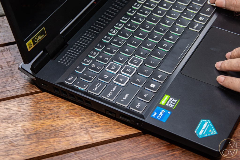 acer-nitro-5-tiger-2022-gia-27990000-migovi-3