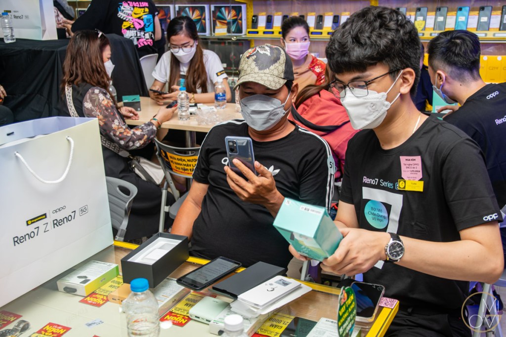 oppo_reno7_reno7-z-5g-tgdd-migovi-6