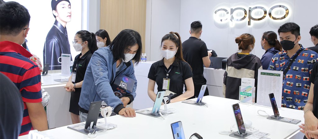 featured-17-oppo-experience-store-4-2022-migovi