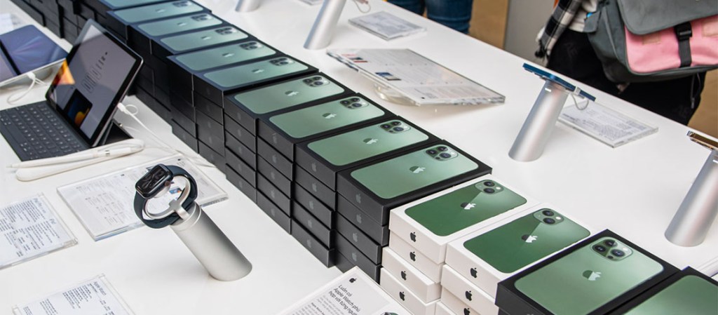 featured-fpt-shop-iphone-13-series-green-xanh-la-migovi