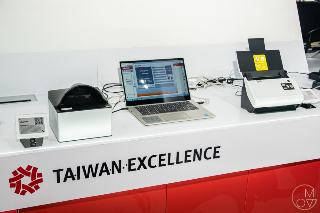 taiwan-excellence-ictcomm-2022-secc-migovi-5