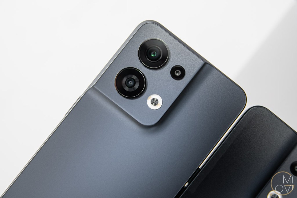 hands-on-oppo-reno8-5g-gia-13990000-migovi-16