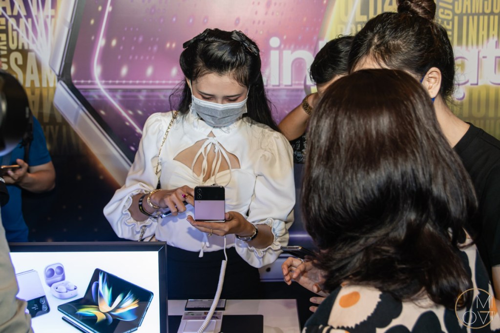 the-gioi-di-dong-samsung-galaxy-z-fold4-flip4-migovi-7