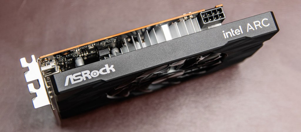 featured-hands-on-asrock-challenger-itx-intel-arc-a380-oc-migovi