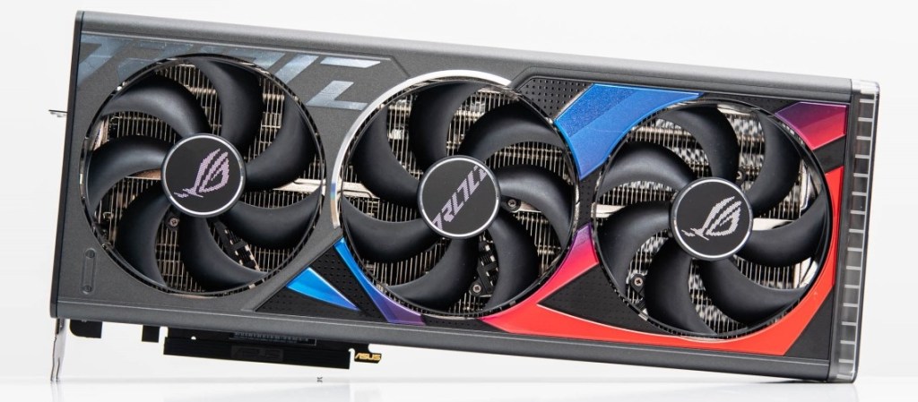 featured-hands-on-asus-rog-strix-rtx-4090-oc-migovi