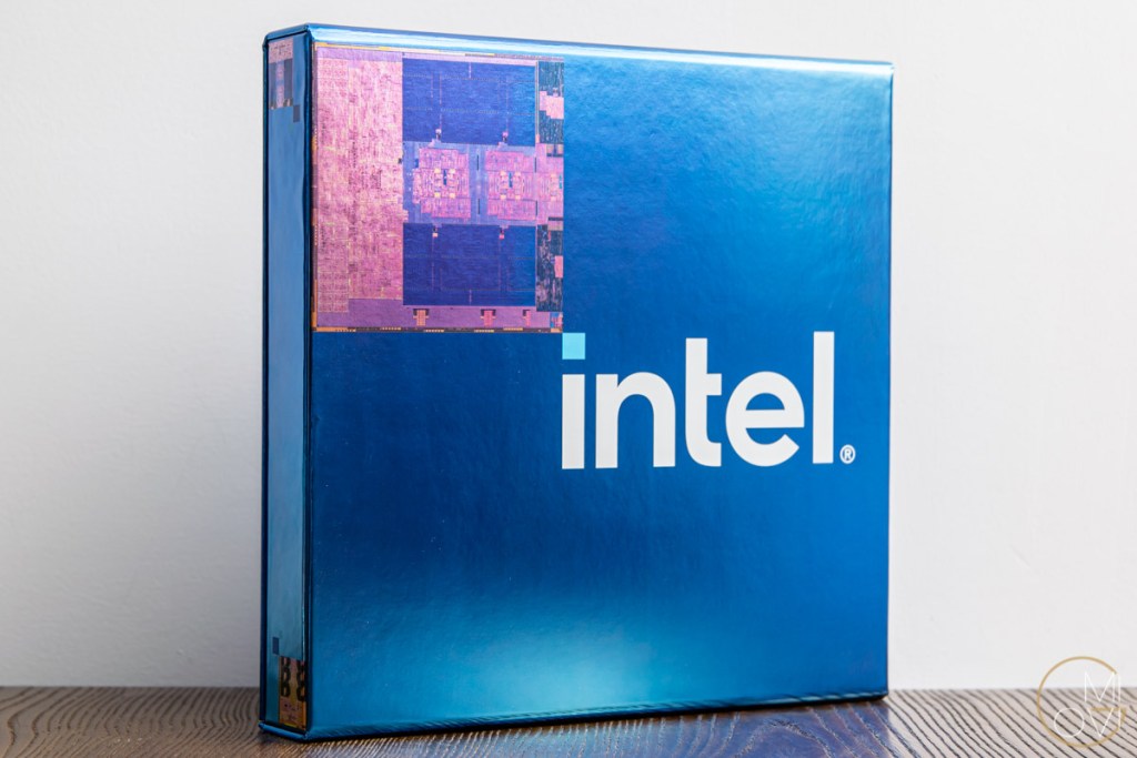 hands-on-intel-raptor-lake-sample-kit-2022-migovi-3