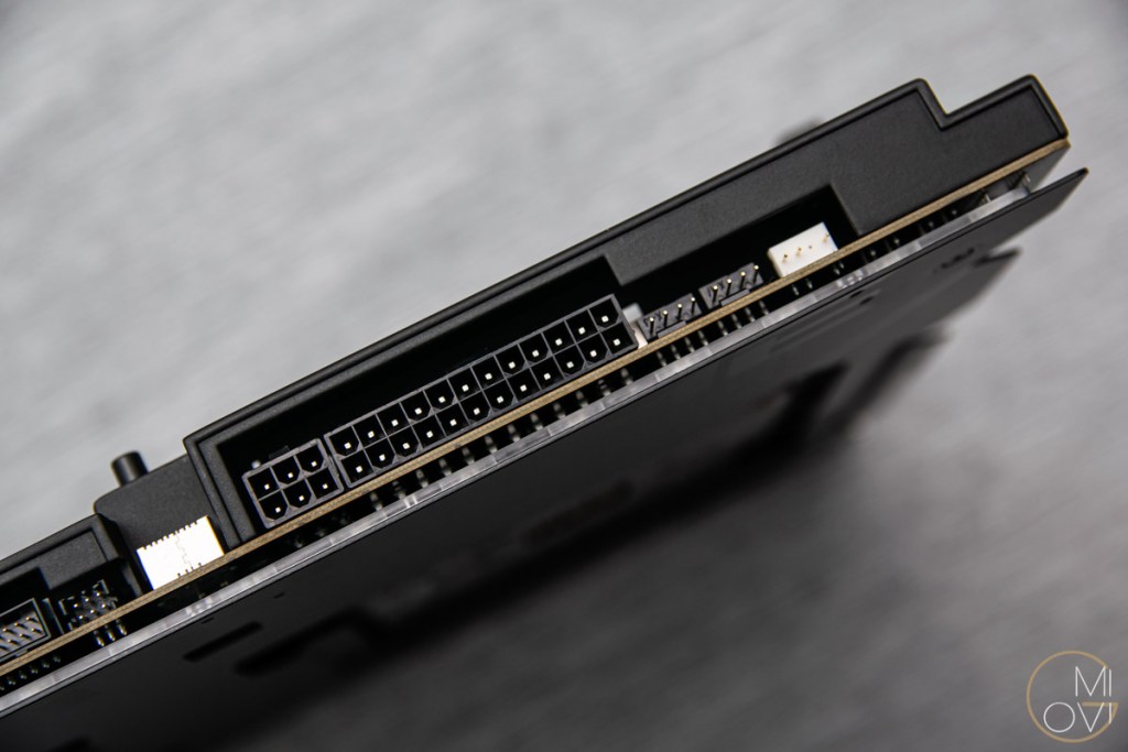 danh-gia-asus-rog-crosshair-x670e-extreme-review-migovi-10