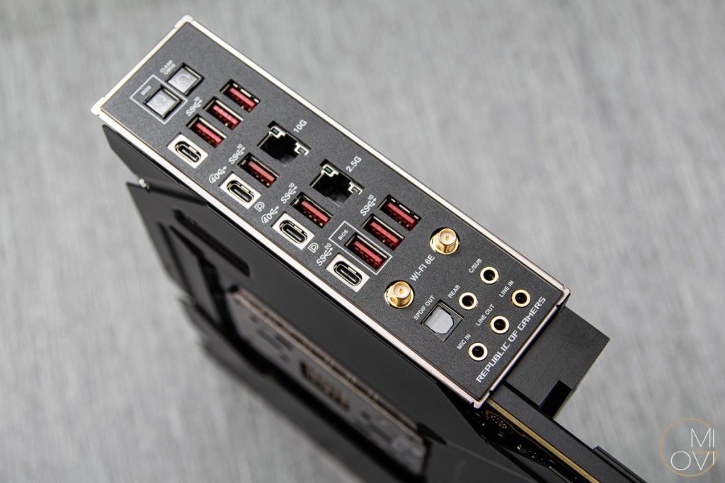 danh-gia-asus-rog-crosshair-x670e-extreme-review-migovi-15