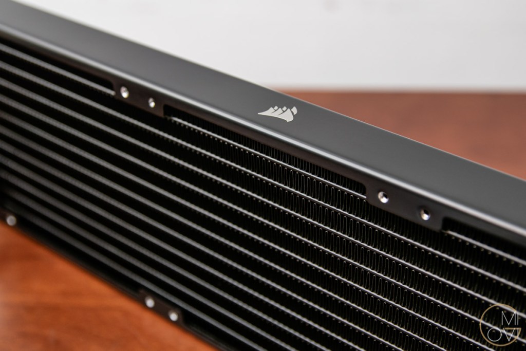 danh-gia-corsair-h150i-elite-lcd-review-migovi-11