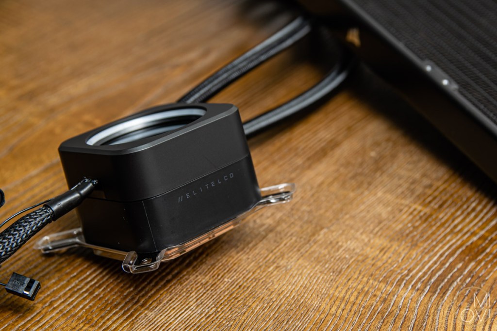 danh-gia-corsair-h150i-elite-lcd-review-migovi-19