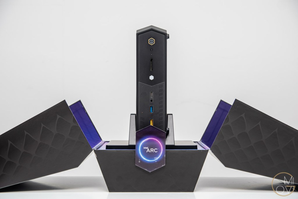 danh-gia-intel-nuc-12-enthusiast-serpent-canyon-review-migovi-2