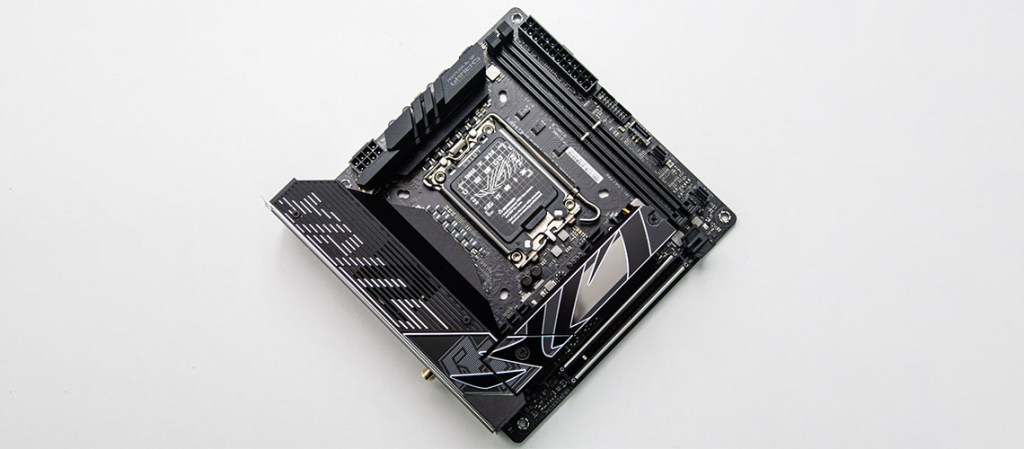 featured-danh-gia-asus-rog-strix-z790-i-gaming-wifi-review-migovi