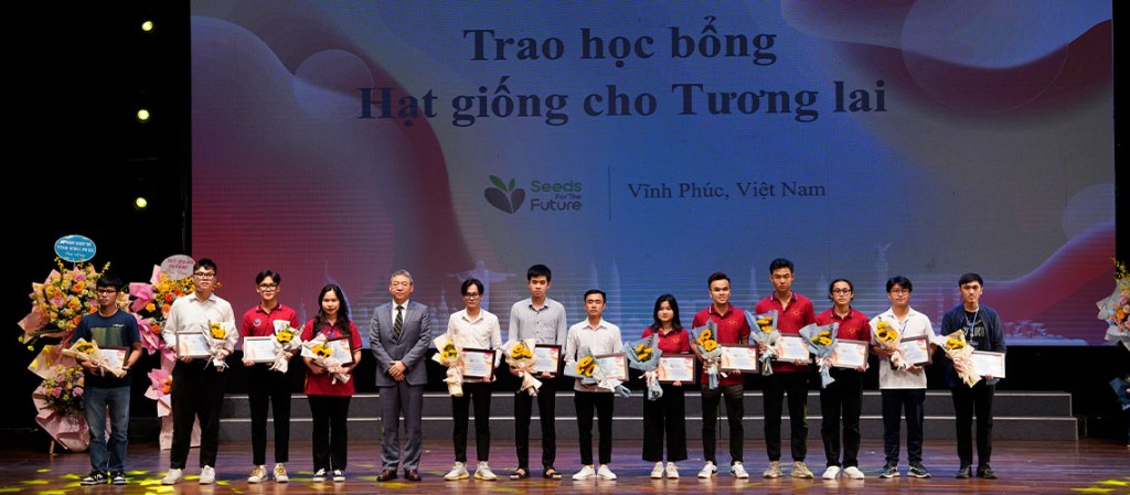 featured-huawei-trao-50-suat-hoc-bong-hat-giong-tuong-lai-migovi