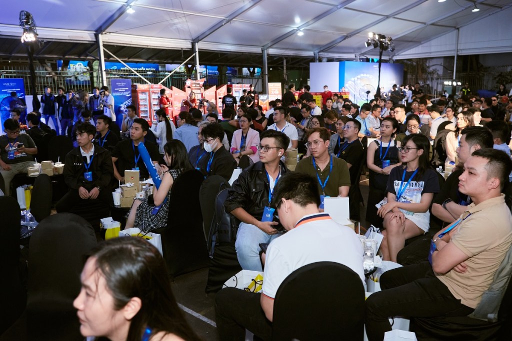 vivo-v25-pro-shoot-bat-chat-cool-cuon-cung-world-cup-migovi-3