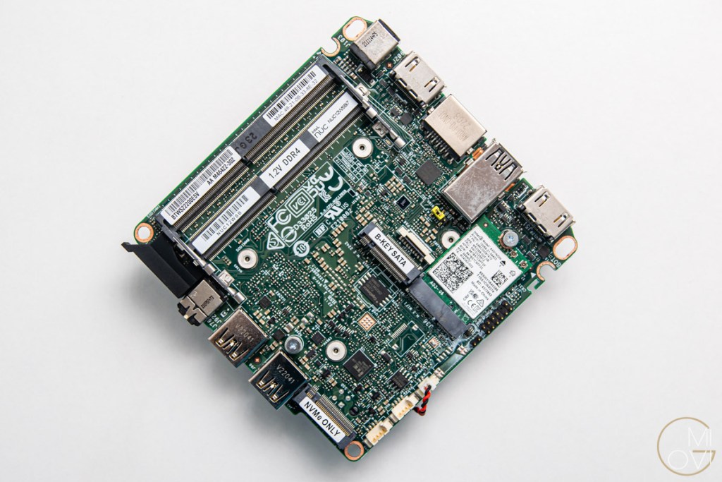 danh-gia-intel-nuc-12-pro-wall-street-canyon-review-migovi-12