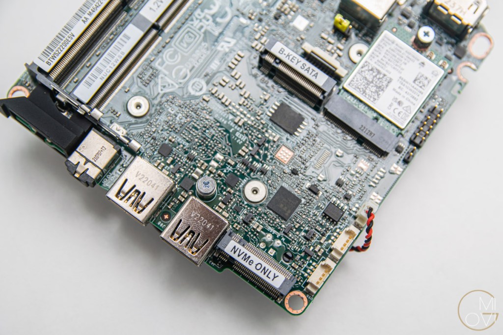 danh-gia-intel-nuc-12-pro-wall-street-canyon-review-migovi-15