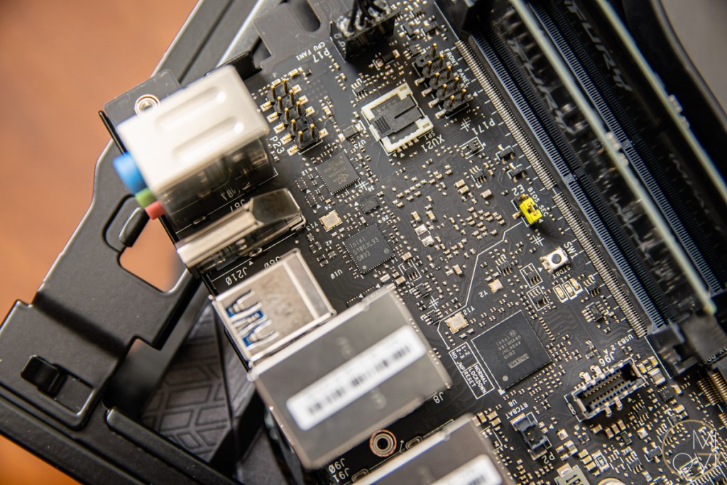 danh-gia-intel-nuc-13-extreme-raptor-canyon-review-migovi-23