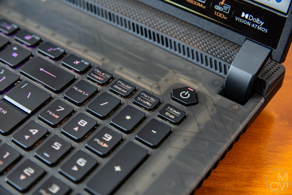 danh-gia-asus-rog-strix-scar-17-se-g733c-review-migovi-18