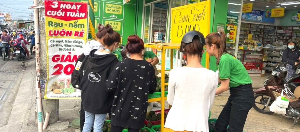 featured-bach-hoa-xanh-tieu-thu-hang-tram-tan-cam-sanh-vinh-long-migovi