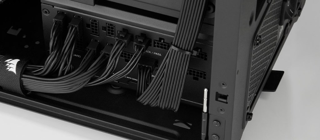 featured-corsair-rmx-shift-psu-migovi