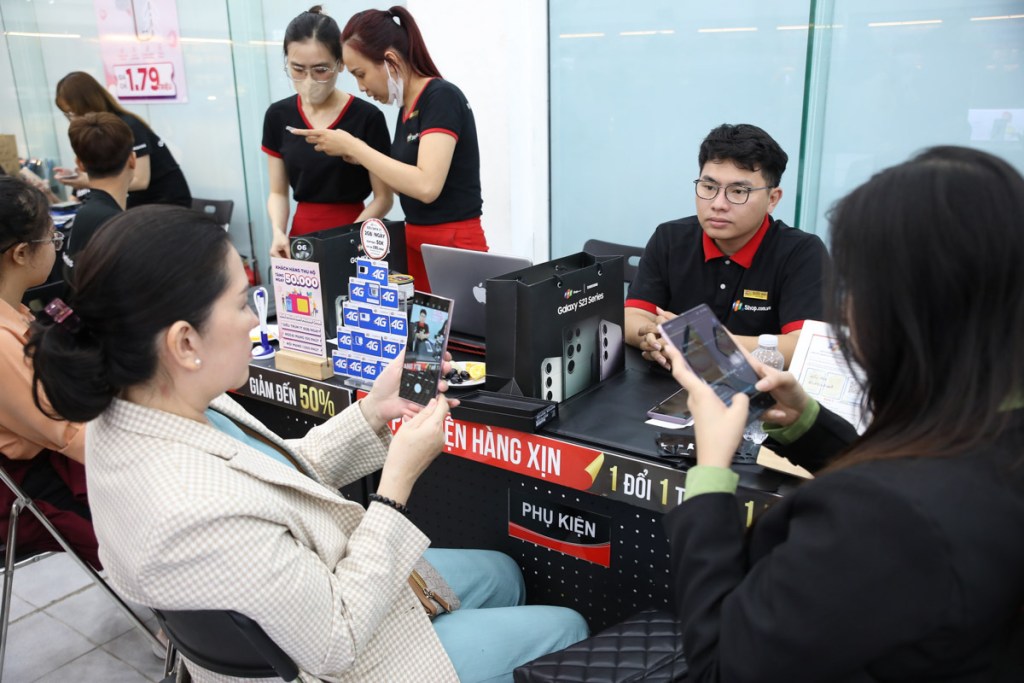 fpt-shop-galaxy-s23-series-mo-ban-migovi-13