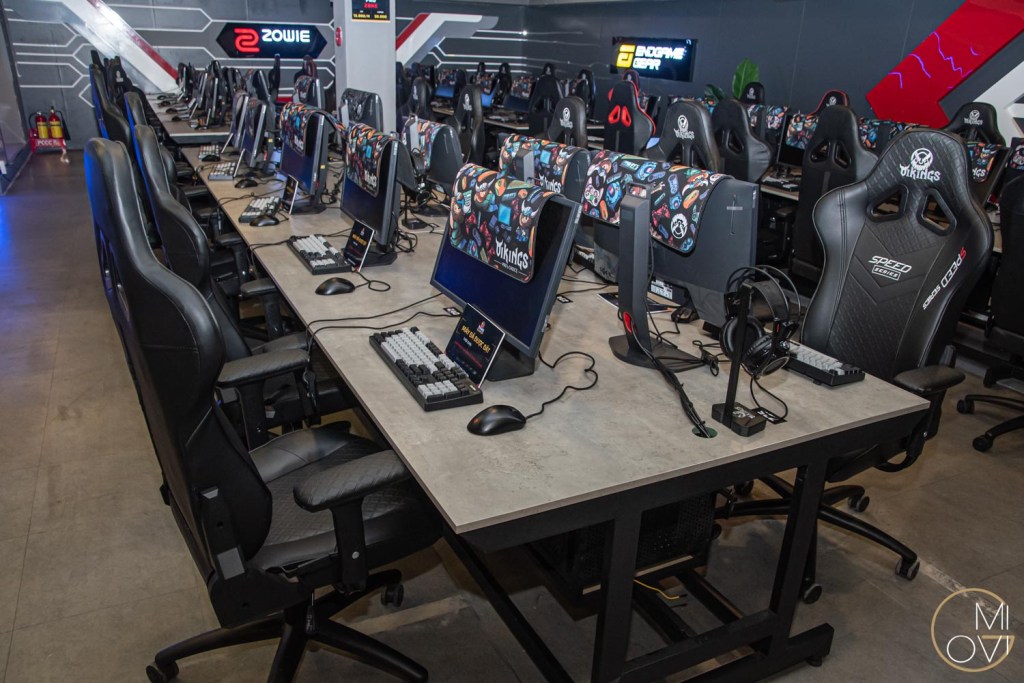 intel-premium-icafe-vikings-esports-arena-migovi-1