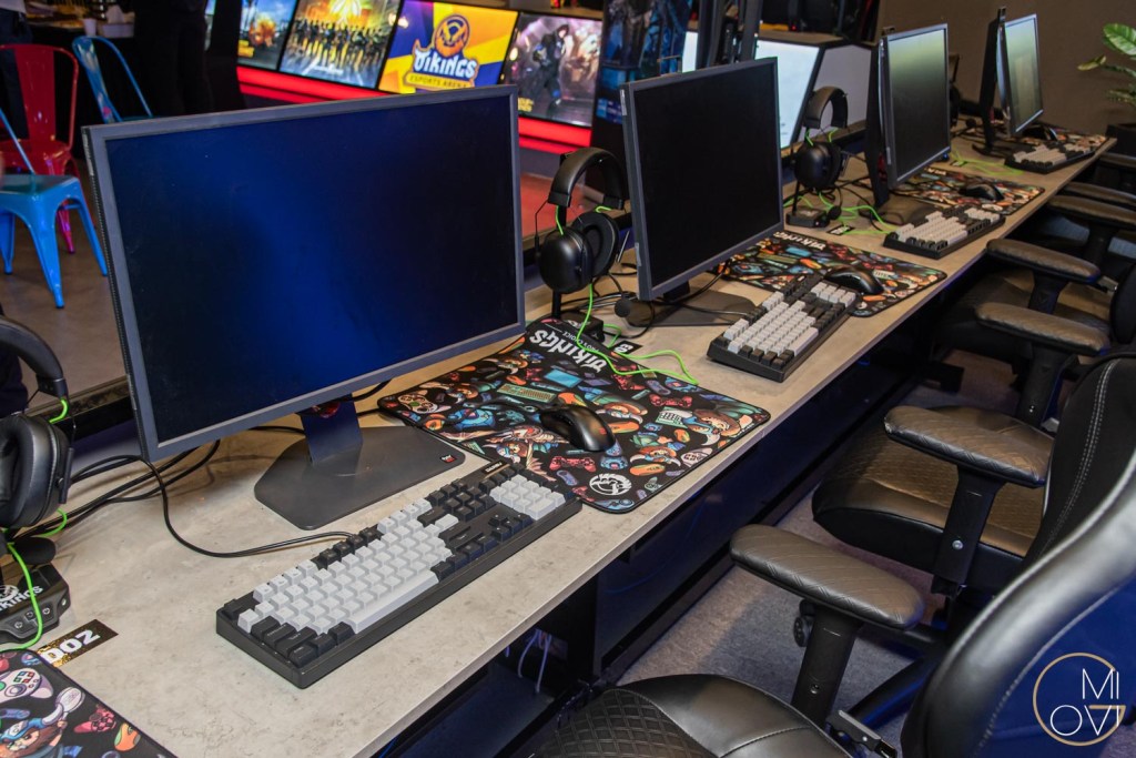 intel-premium-icafe-vikings-esports-arena-migovi-5