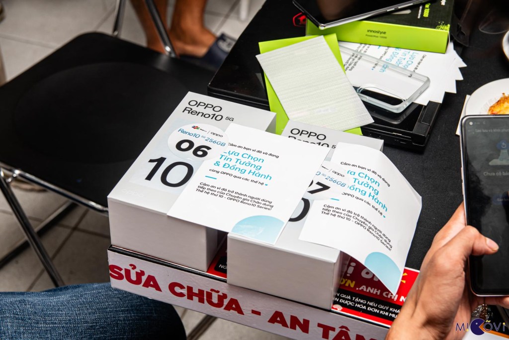 oppo-reno10-fpt-shop-mo-ban-migovi-5