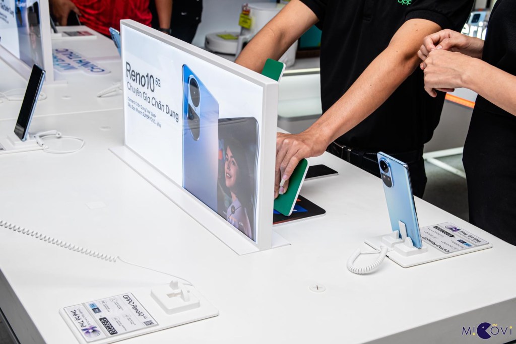 oppo-reno10-fpt-shop-mo-ban-migovi-7