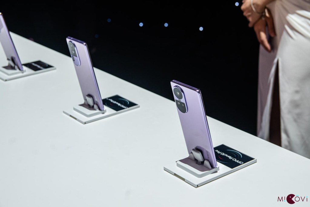 oppo-reno10-series-5g-gia-9990000-migovi-1