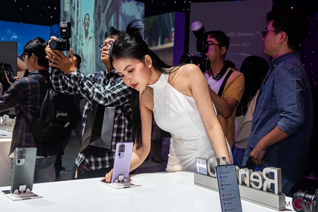 oppo-reno10-series-5g-gia-9990000-migovi-3